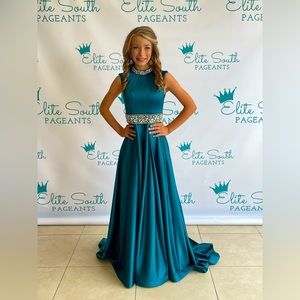 Formal gown size 2